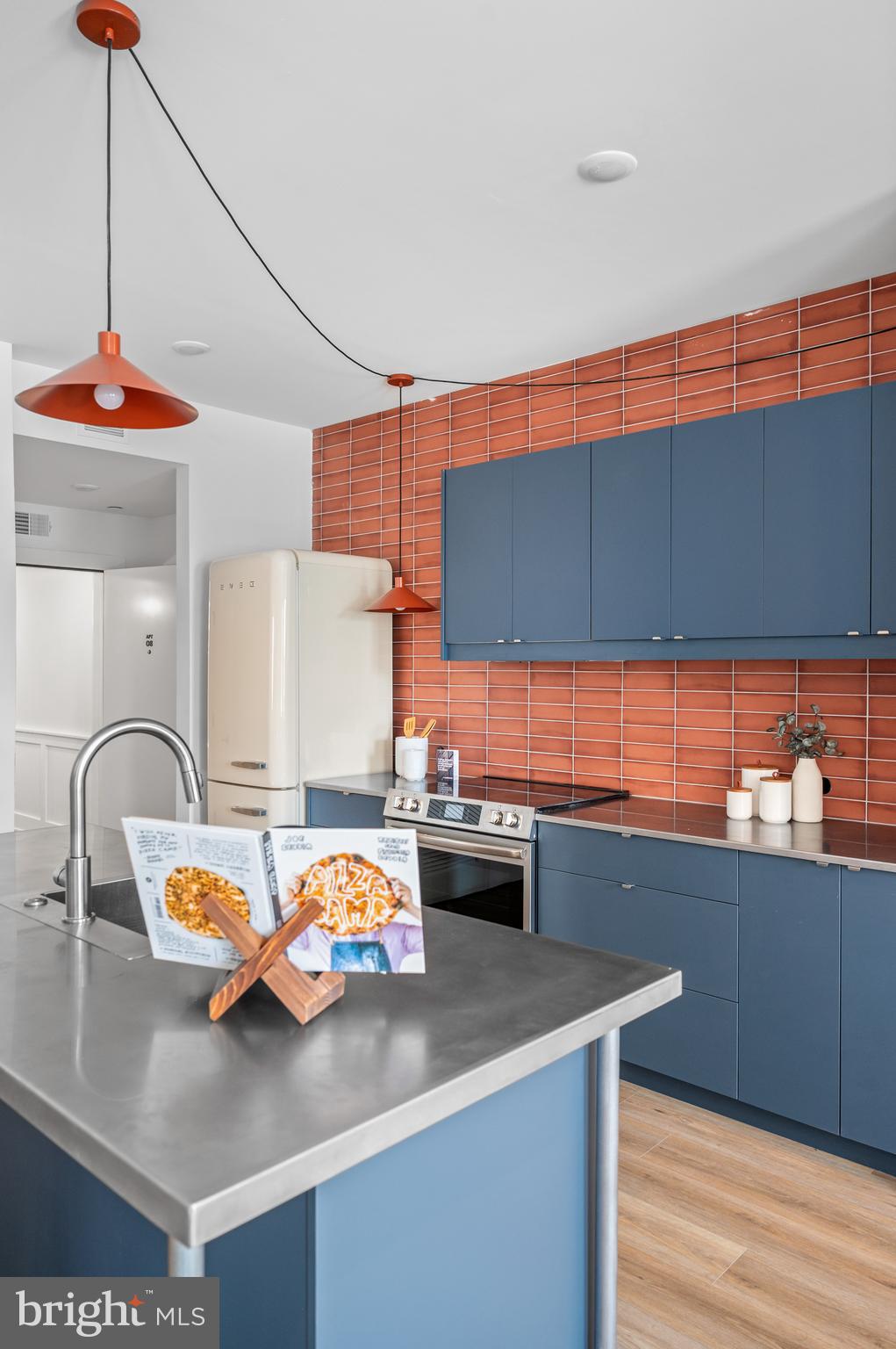 2456 FRANKFORD AVENUE 12