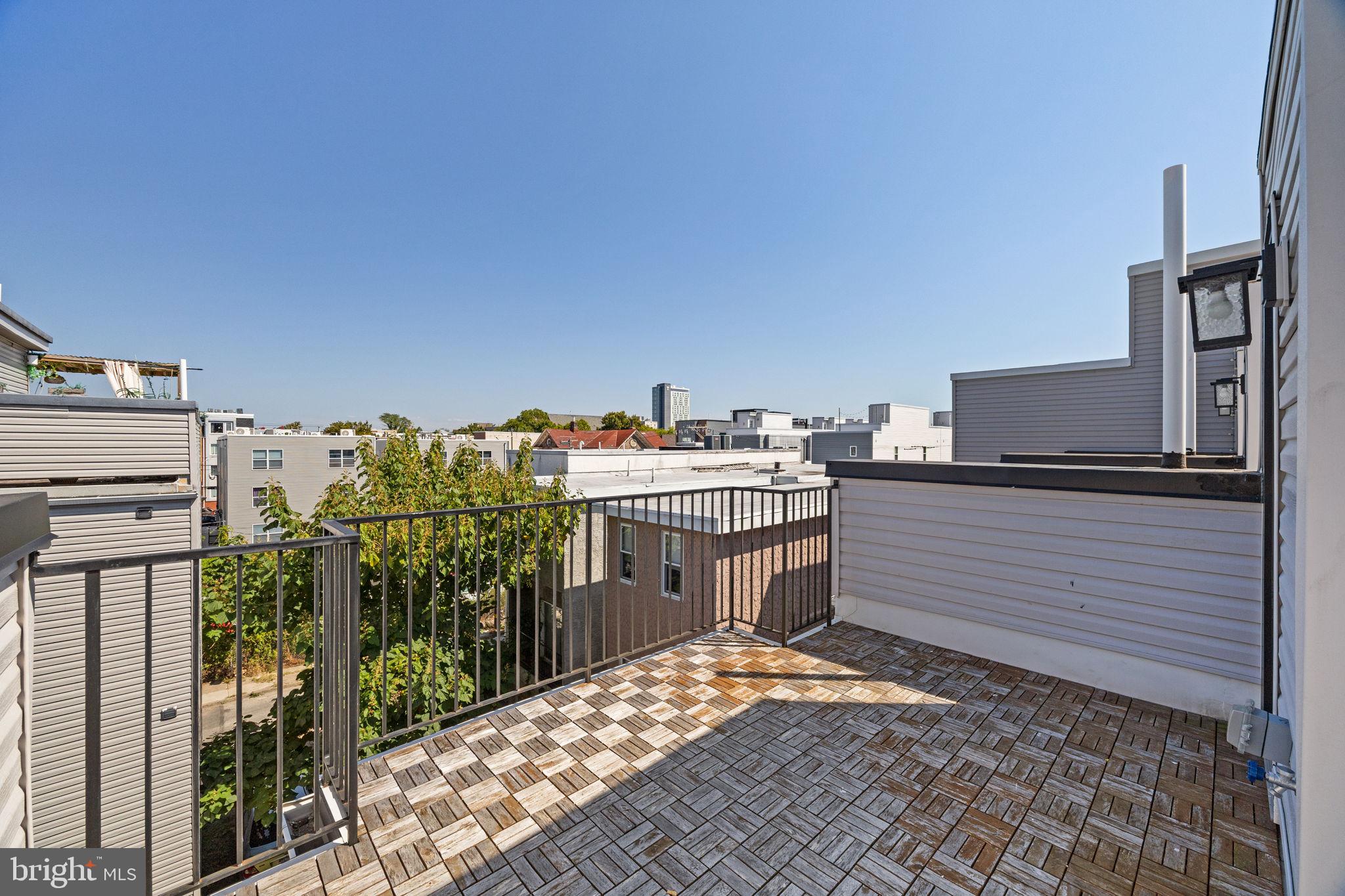 1711 W SEYBERT STREET