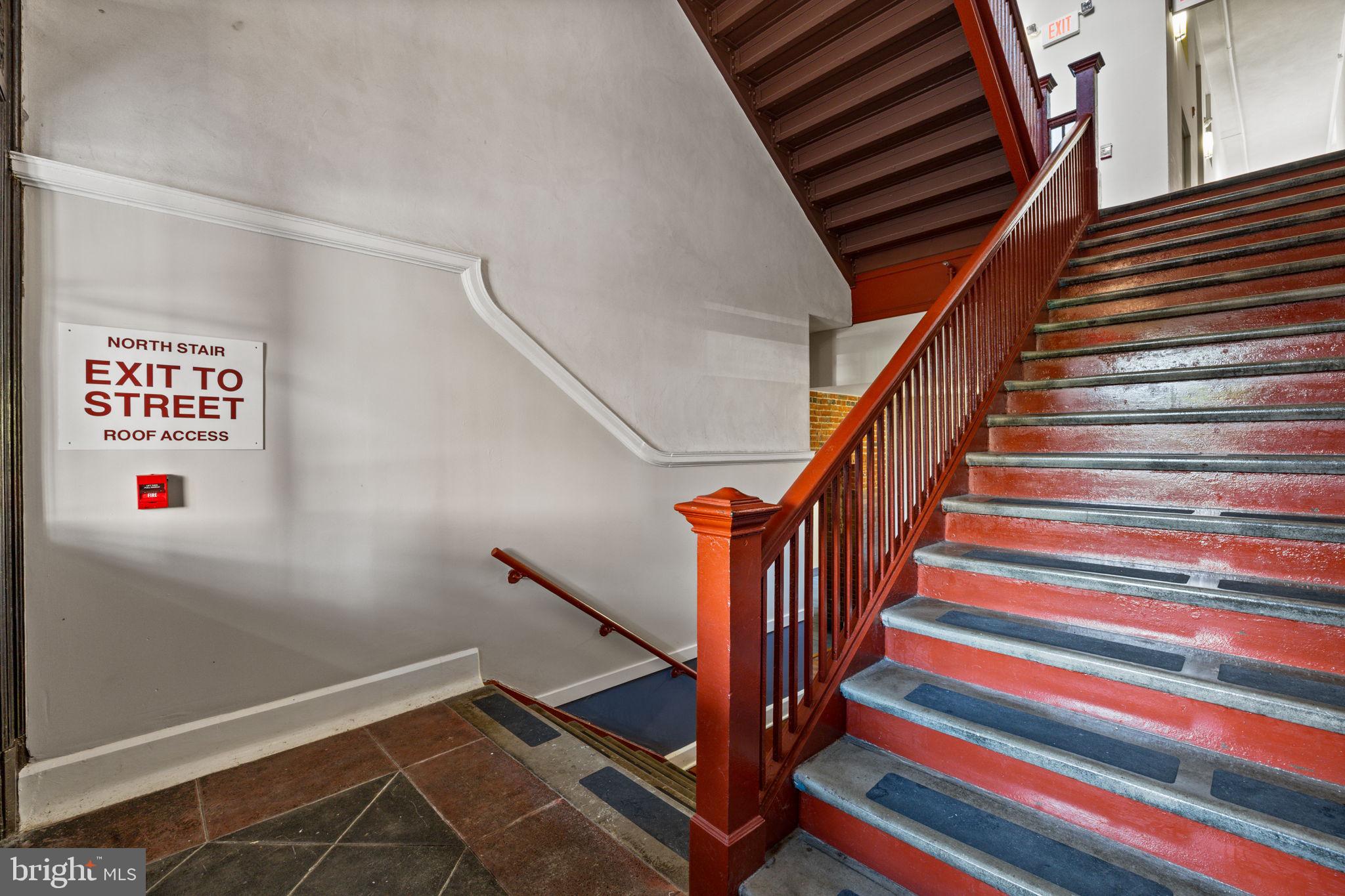 1201 FITZWATER STREET 15 211