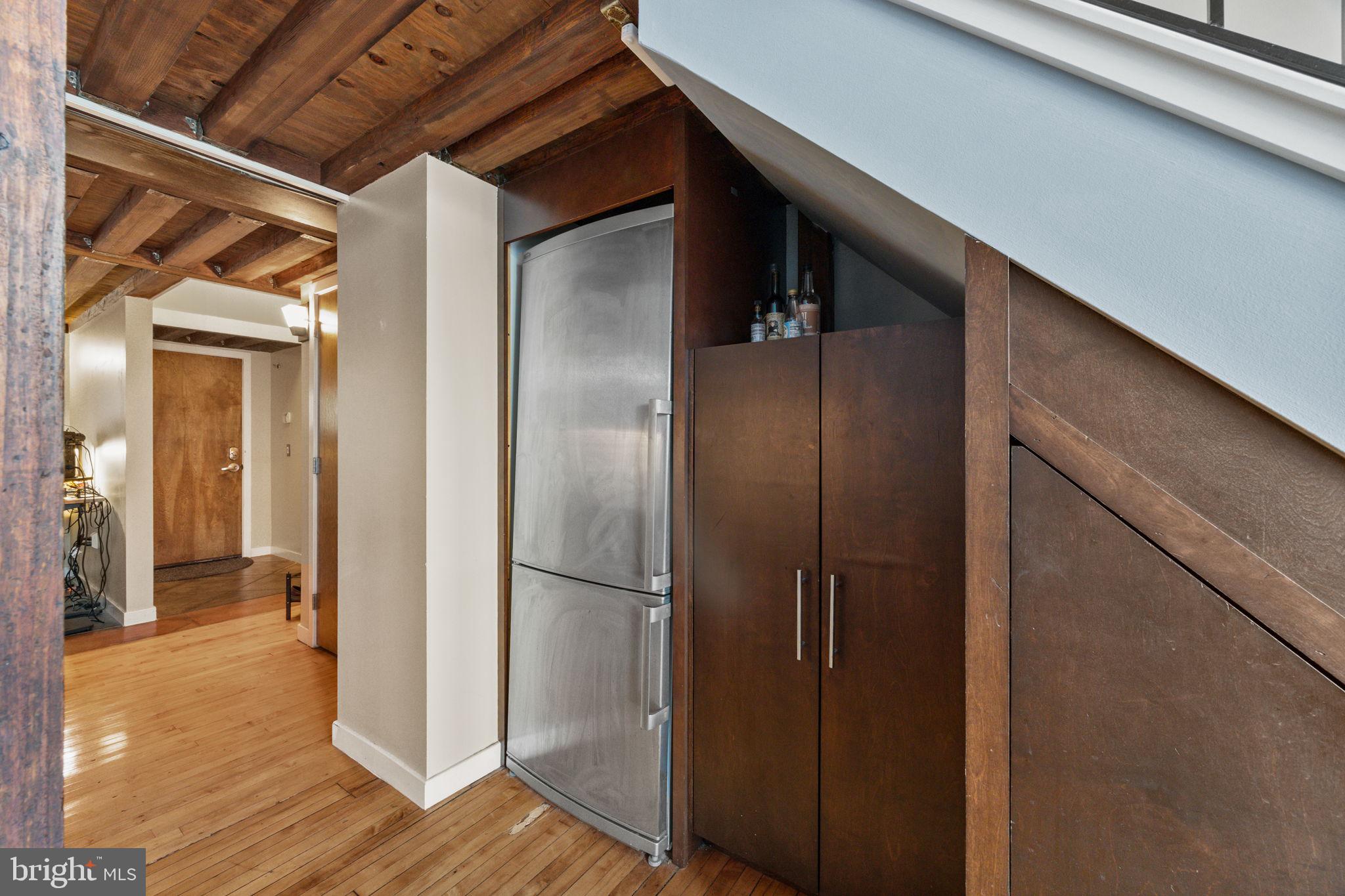 1201 FITZWATER STREET 15 211