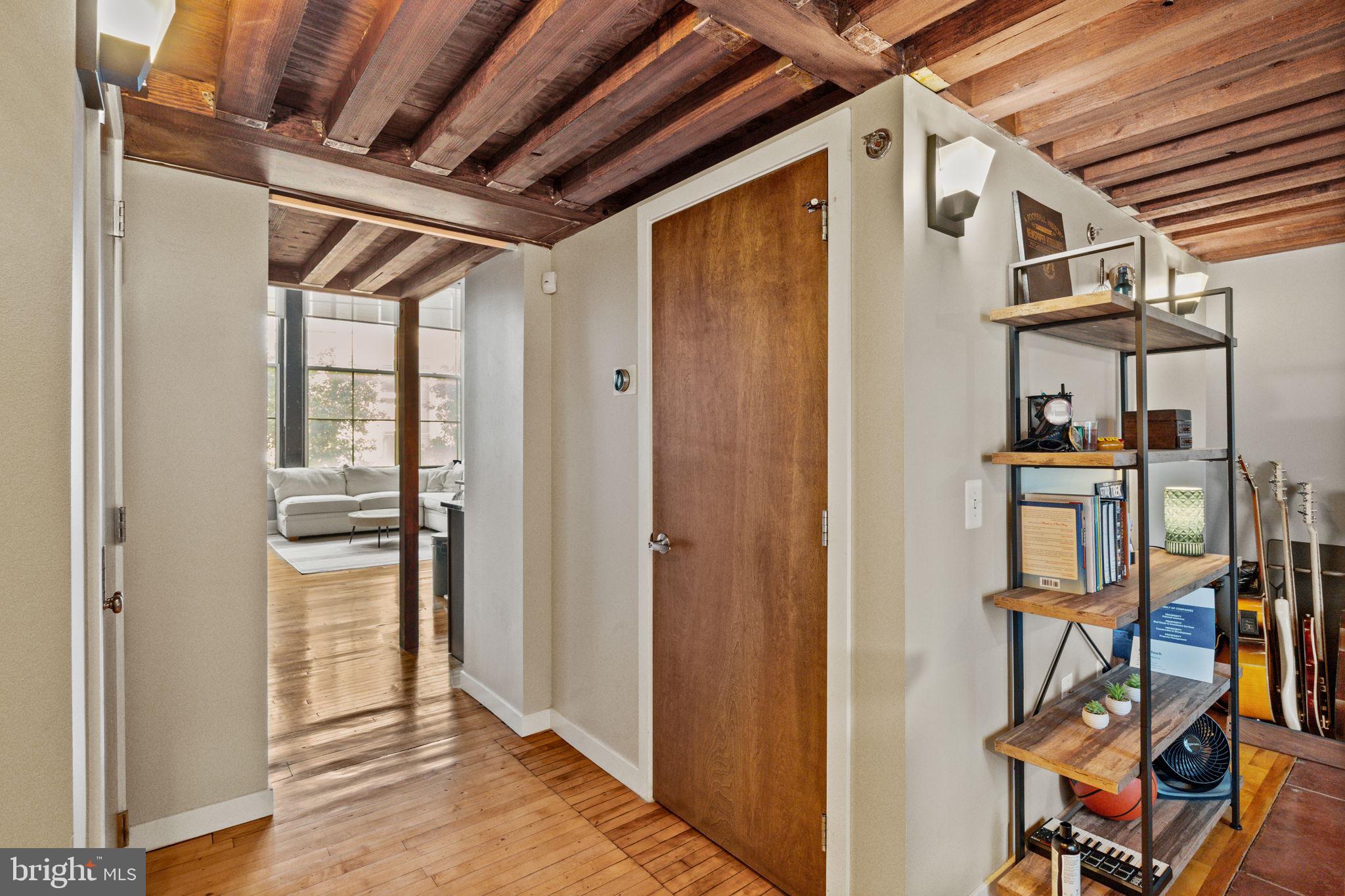 1201 FITZWATER STREET 15 211