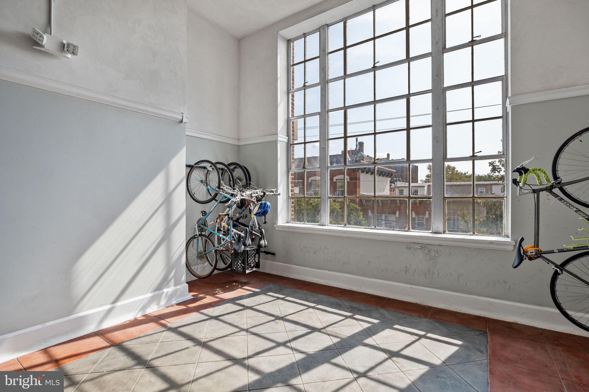 1201 FITZWATER STREET 15 211