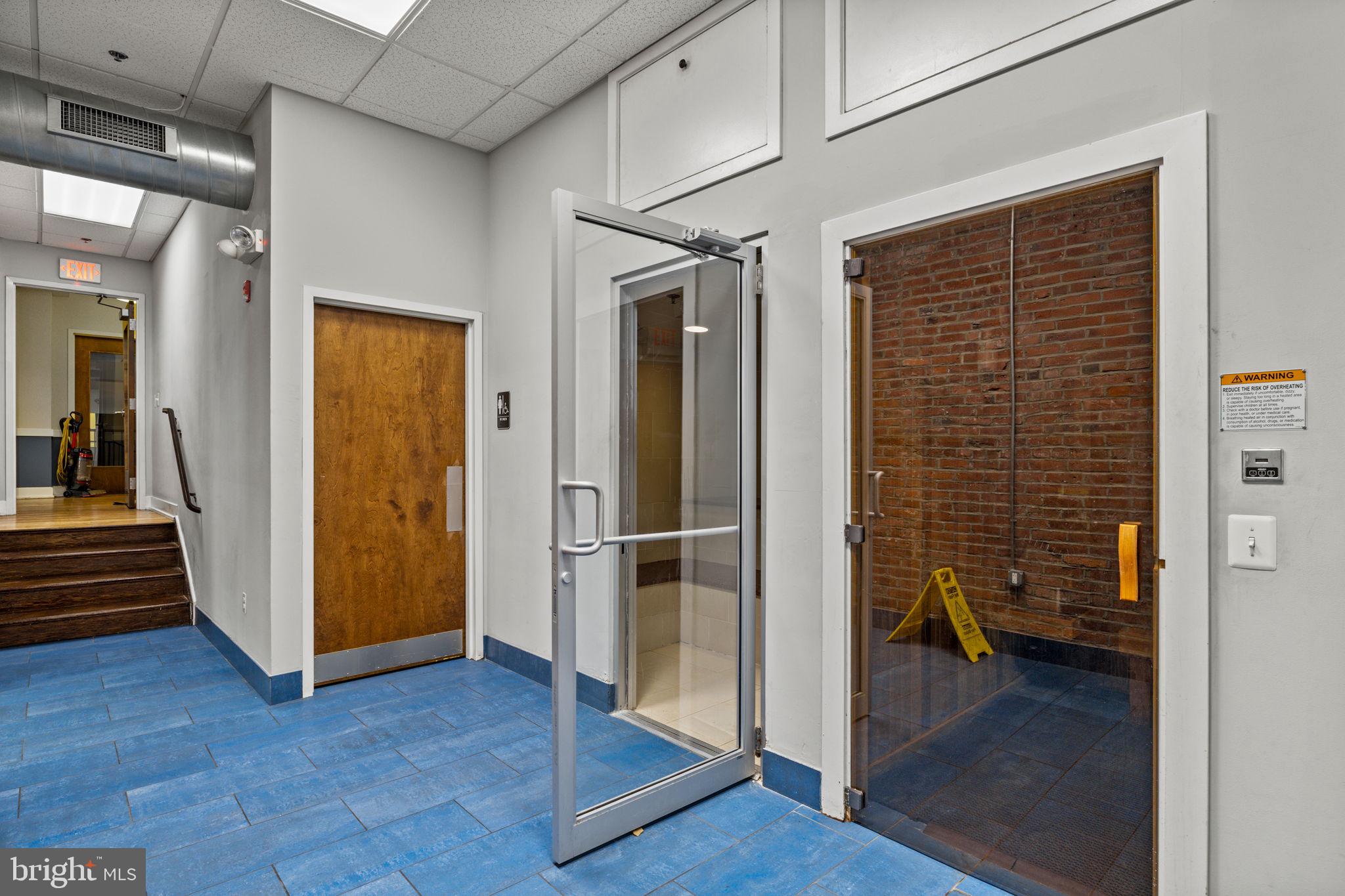 1201 FITZWATER STREET 15 211