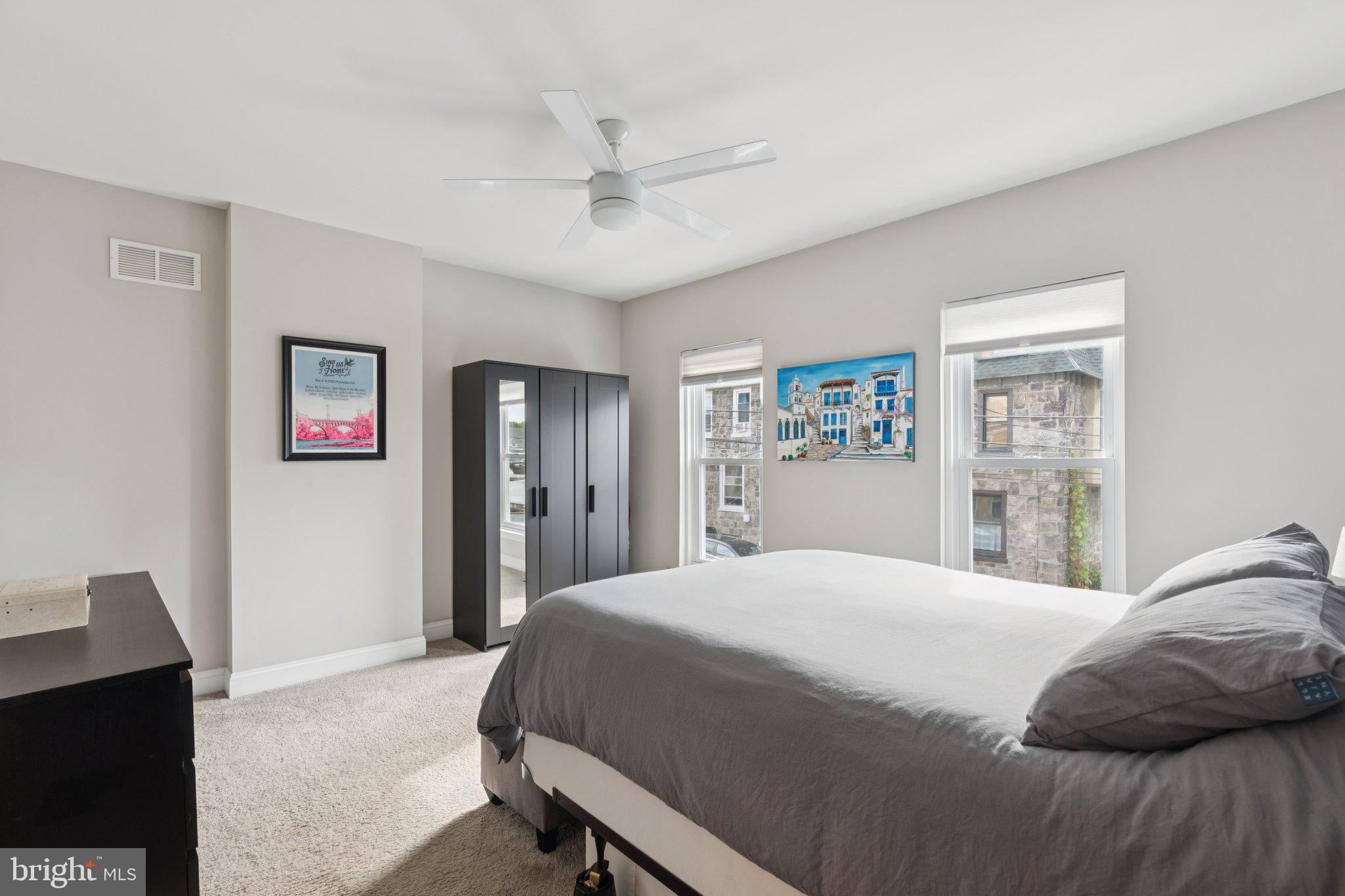 157 W SALAIGNAC STREET