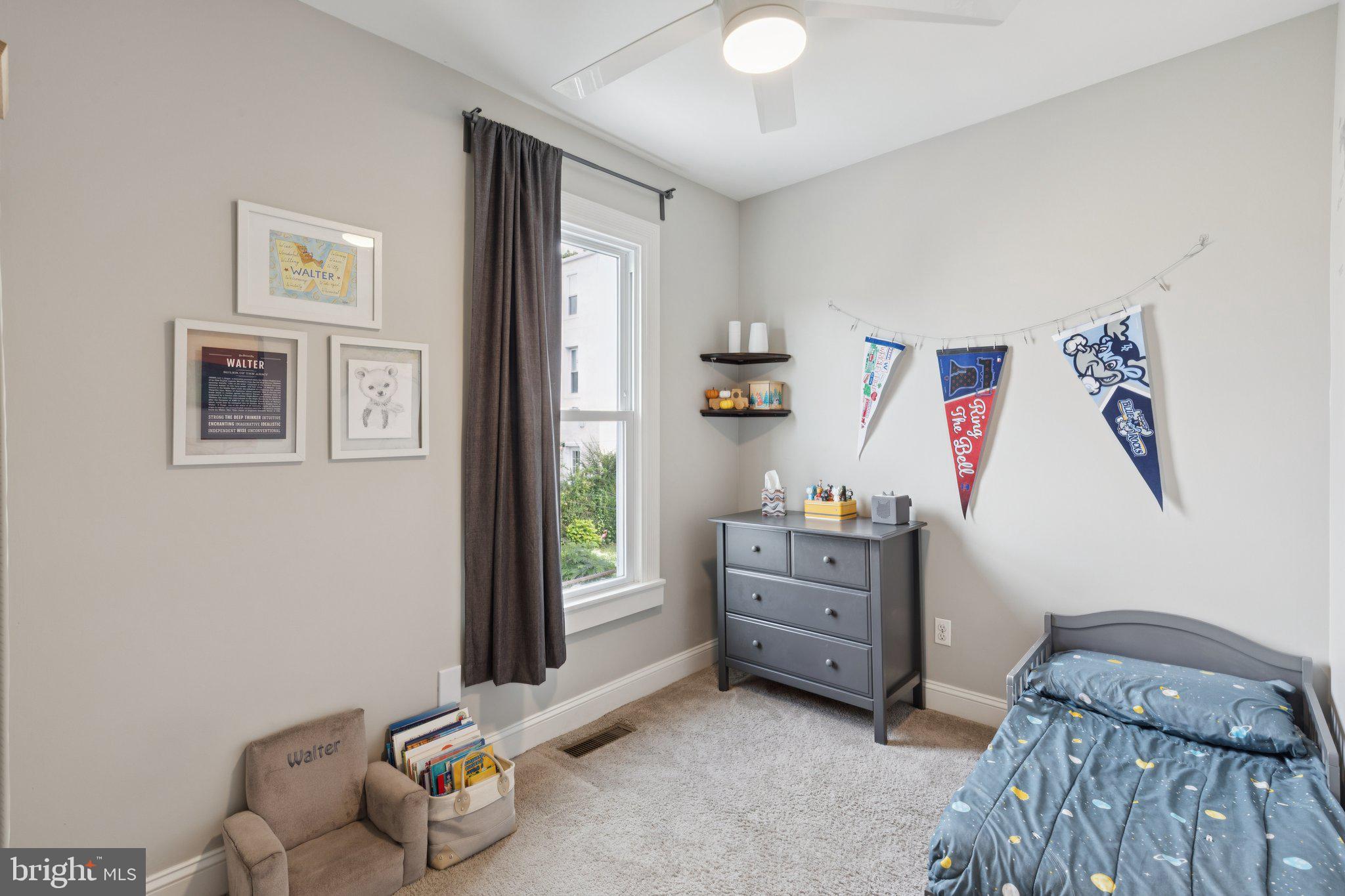 157 W SALAIGNAC STREET