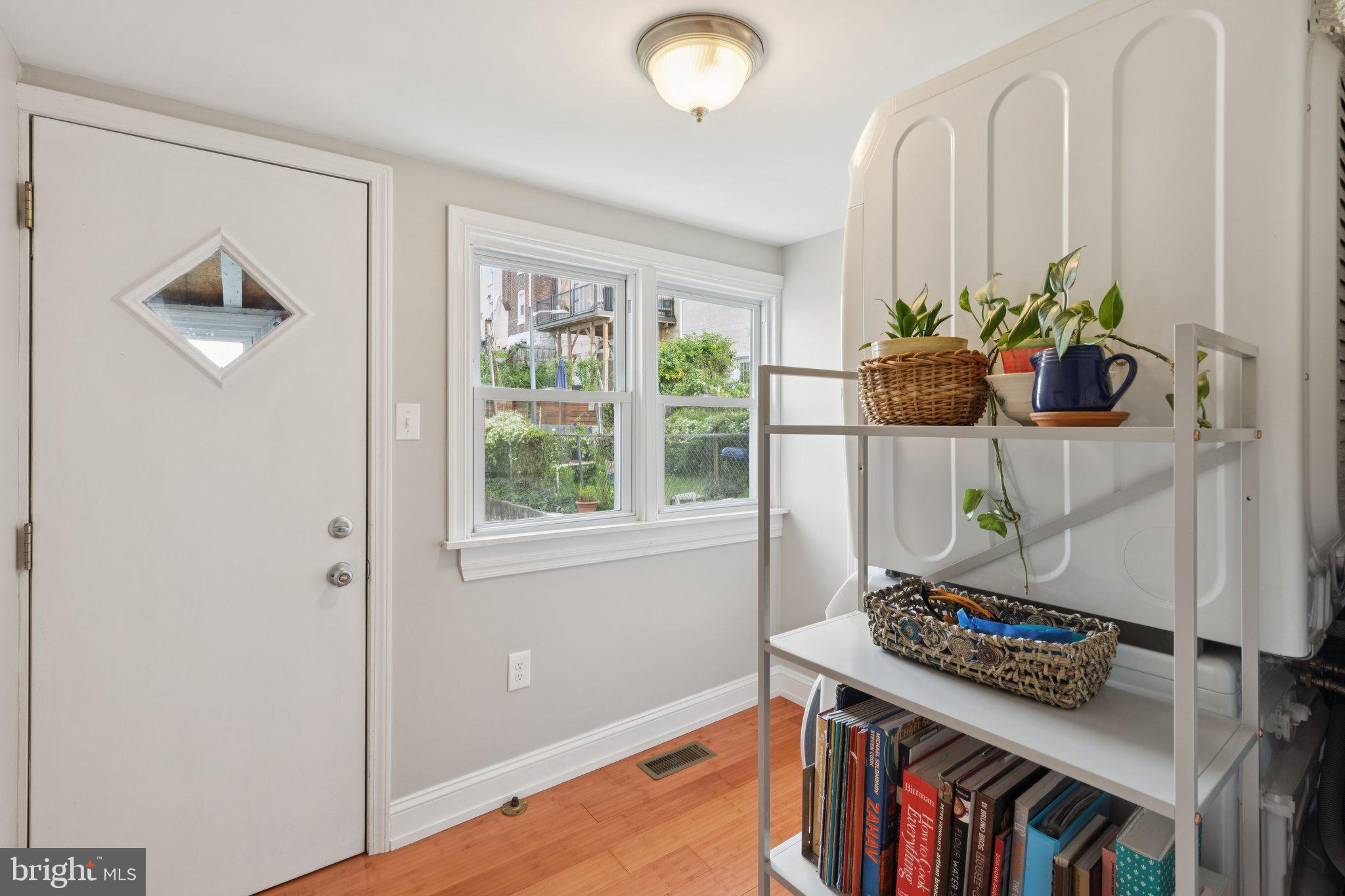 157 W SALAIGNAC STREET