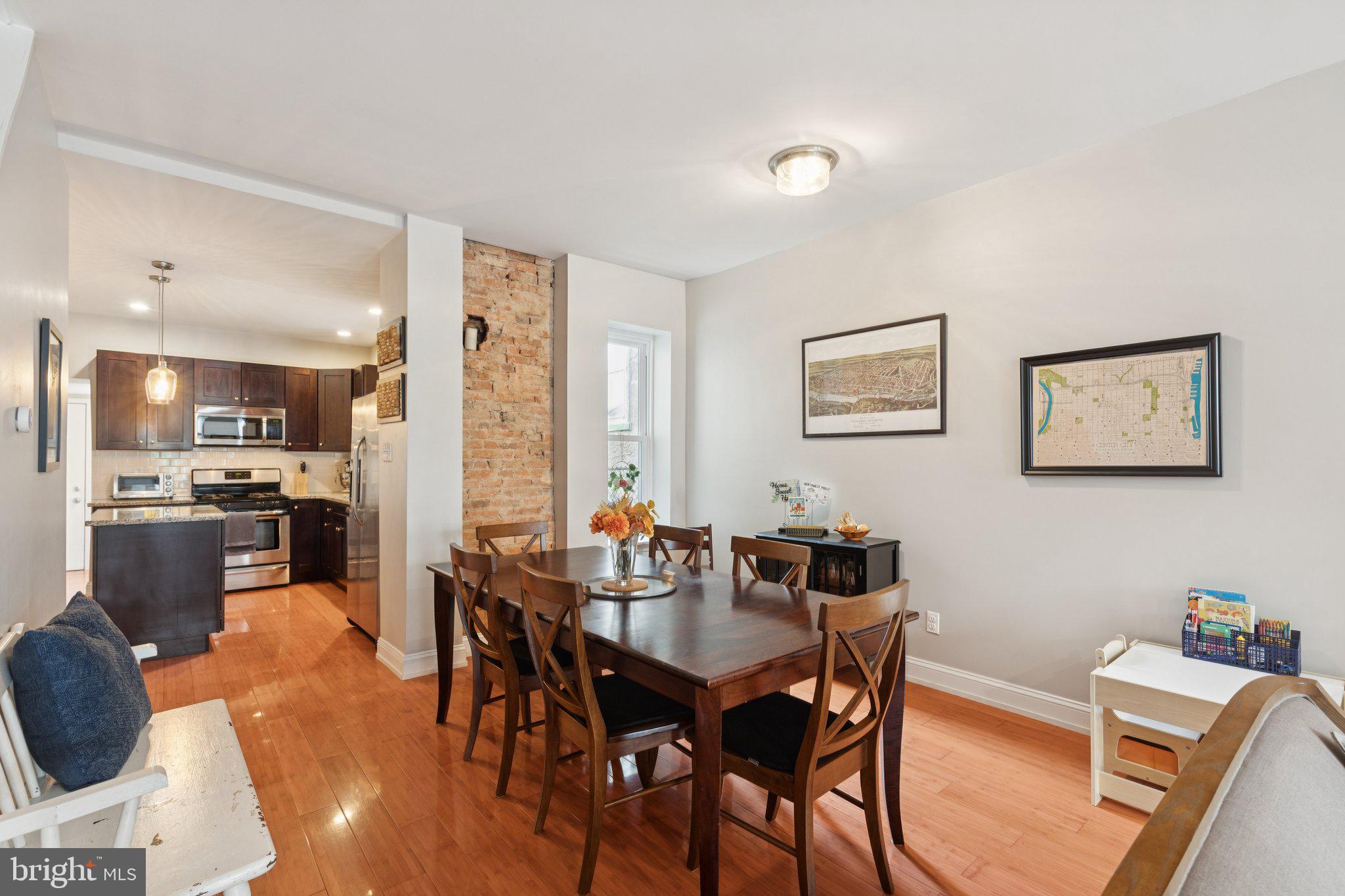 157 W SALAIGNAC STREET