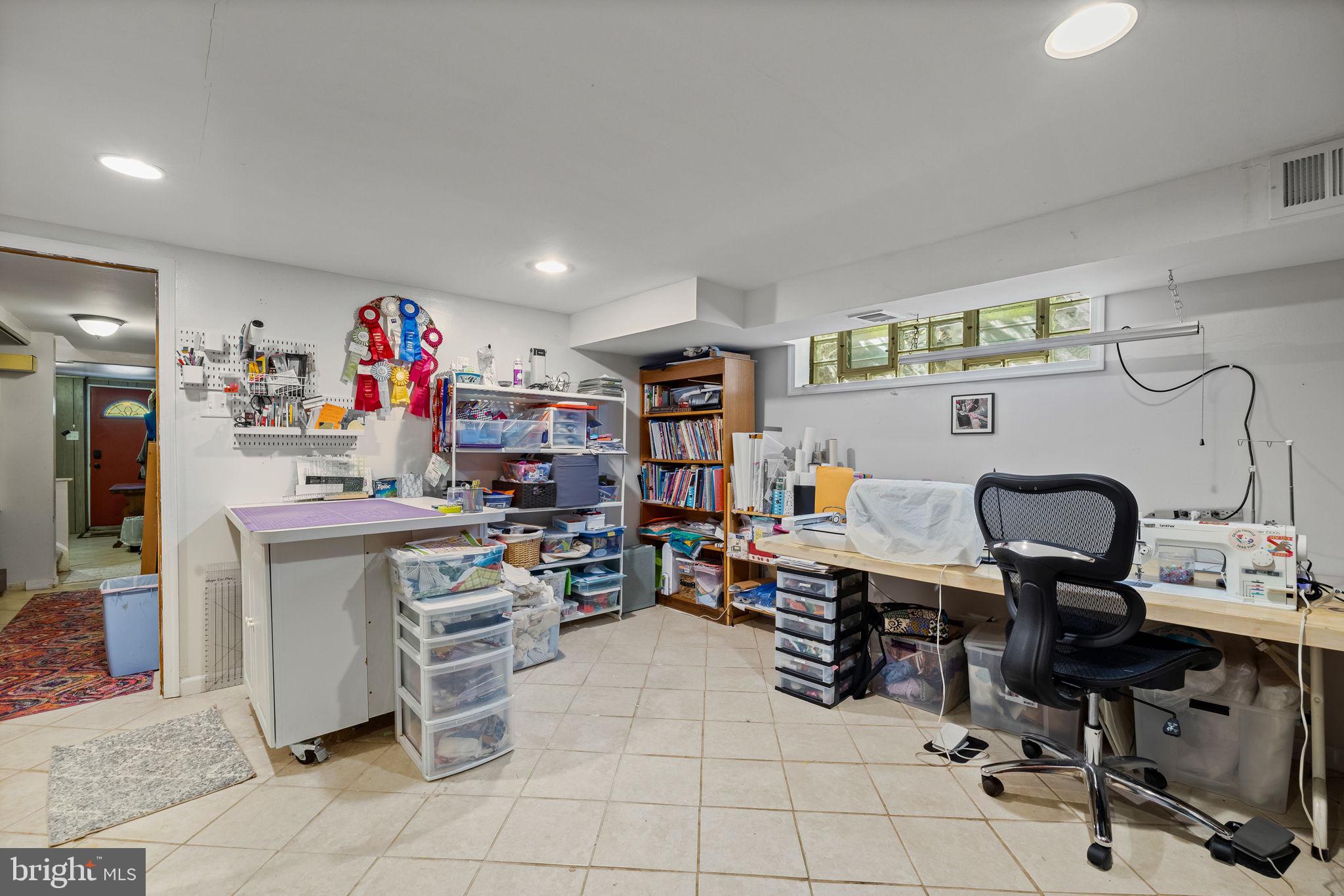 857 W BELLS MILL ROAD