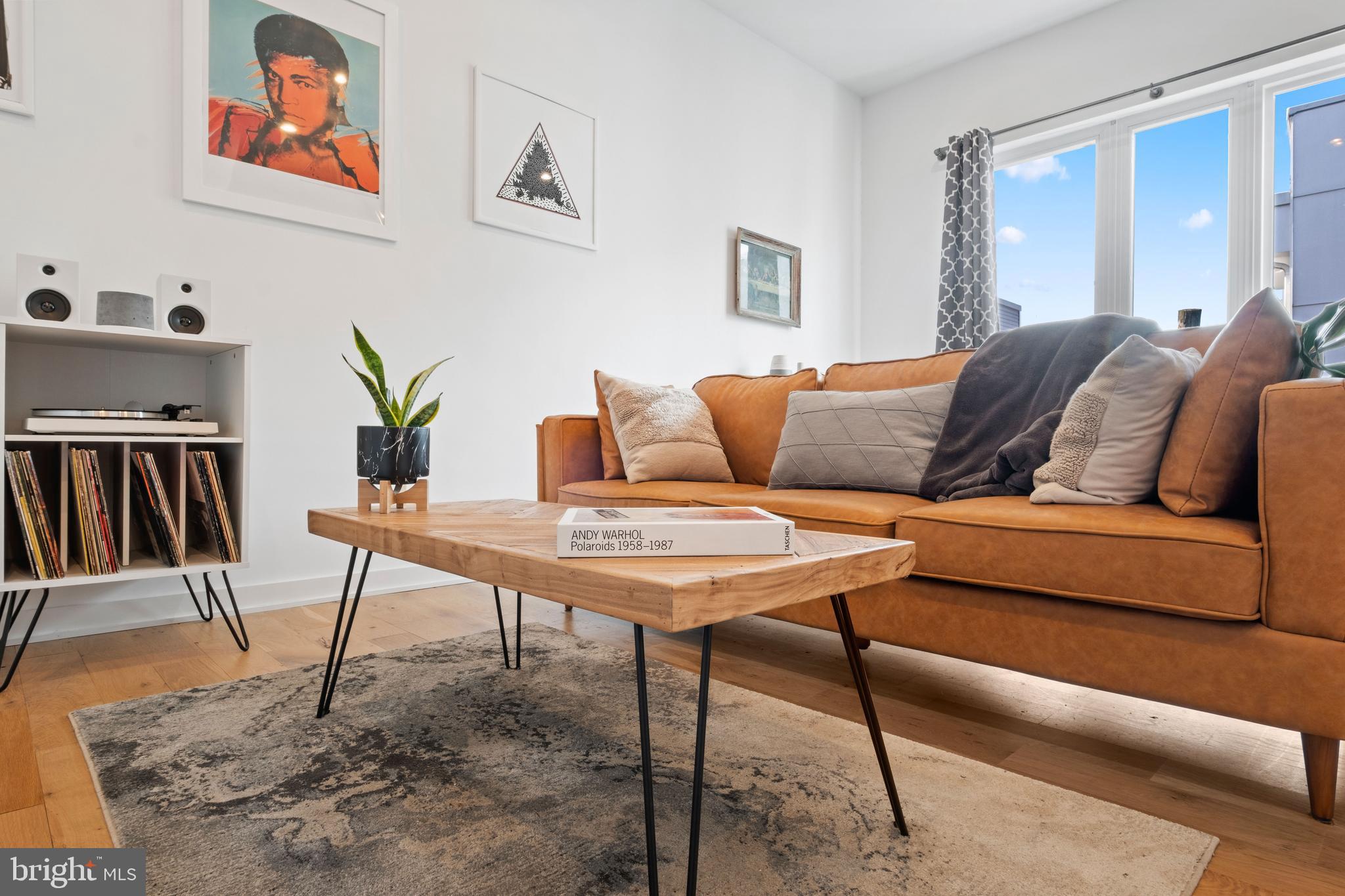 1617 N HOPE STREET 27 3B