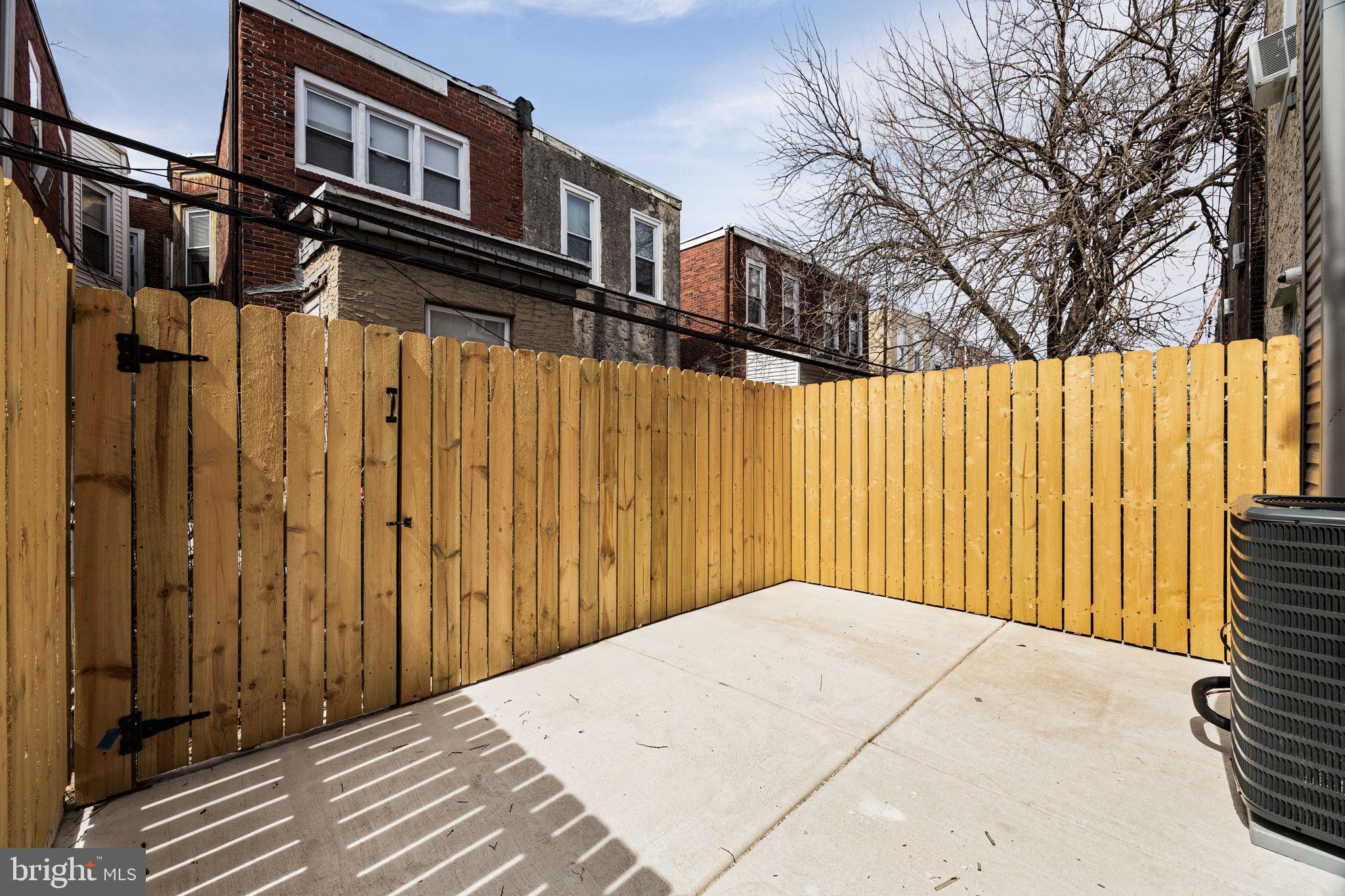 272 S FRAZIER STREET