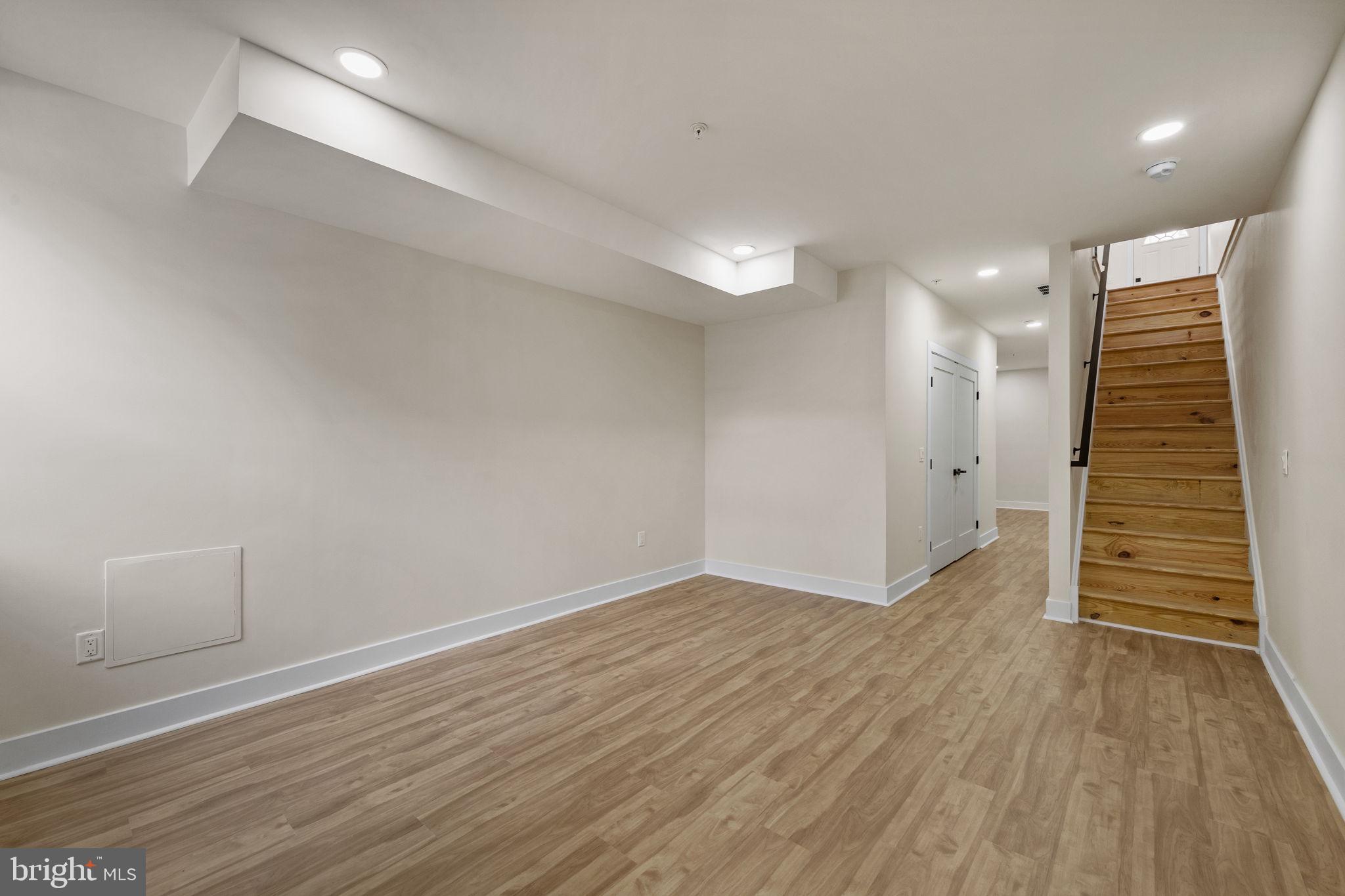 274 S FRAZIER STREET