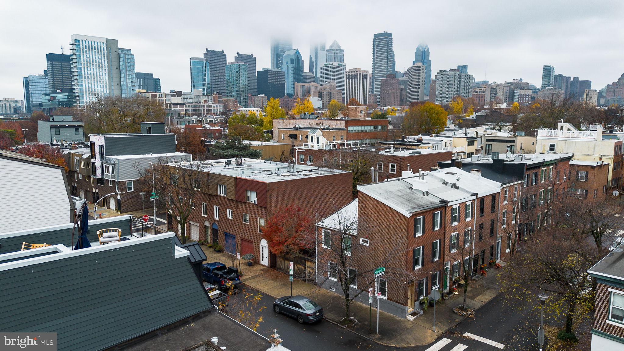 526 S LECOUNT STREET