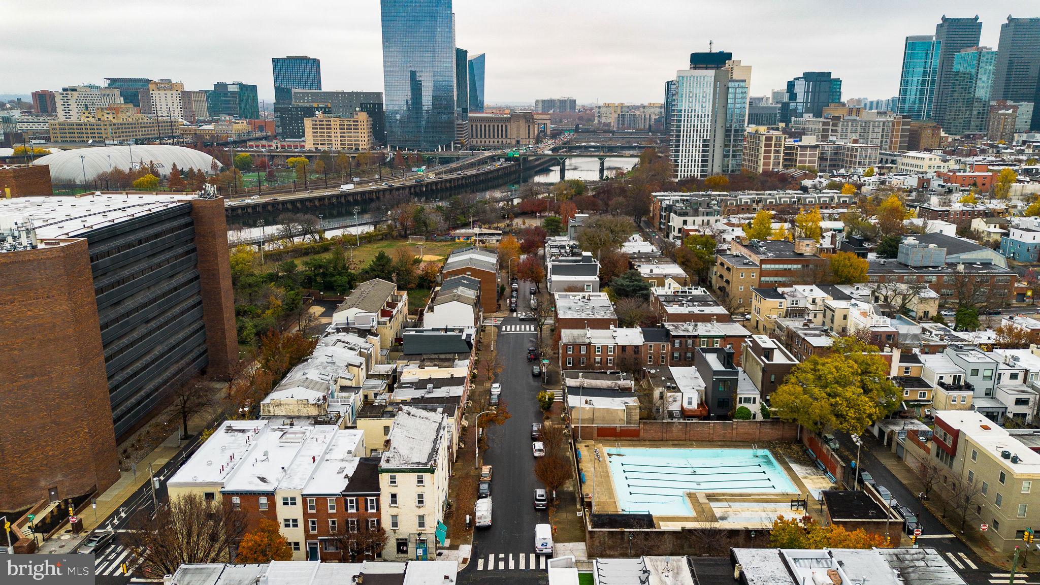 526 S LECOUNT STREET