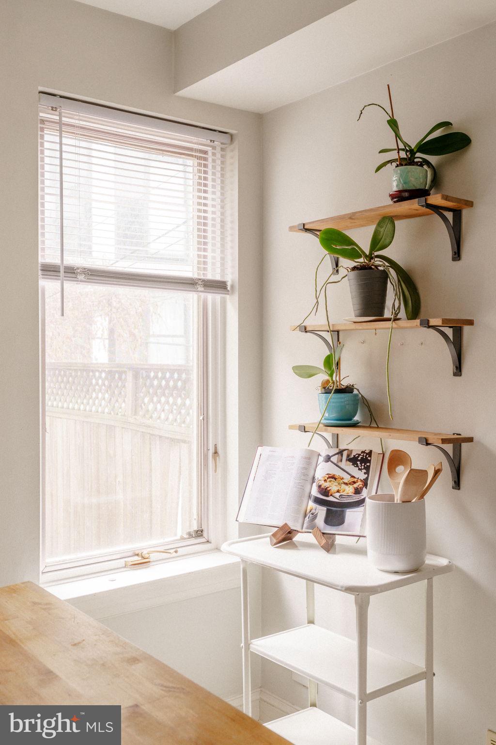 2220 BRANDYWINE STREET