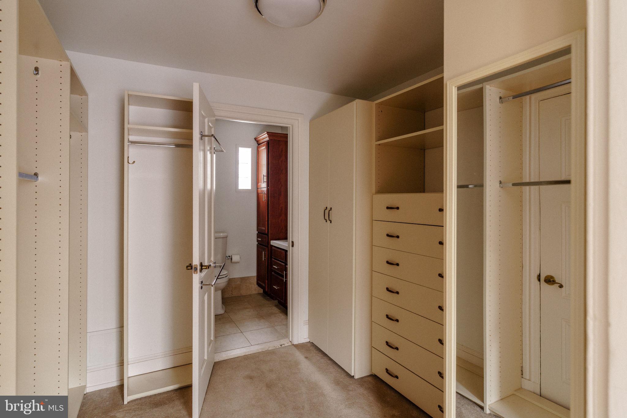 2220 BRANDYWINE STREET