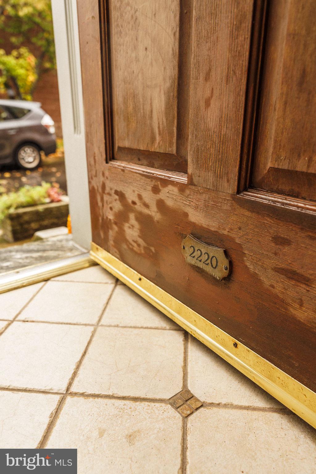 2220 BRANDYWINE STREET