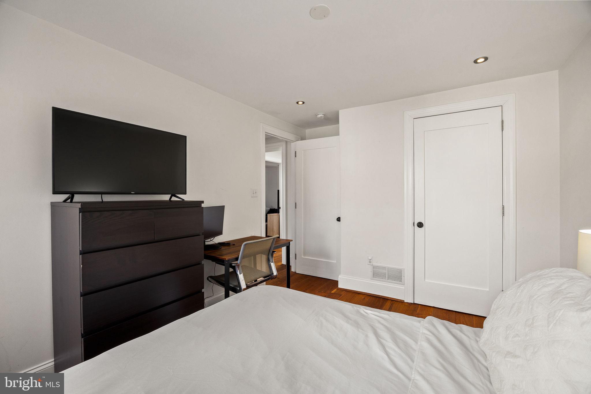 308 MONASTERY AVENUE