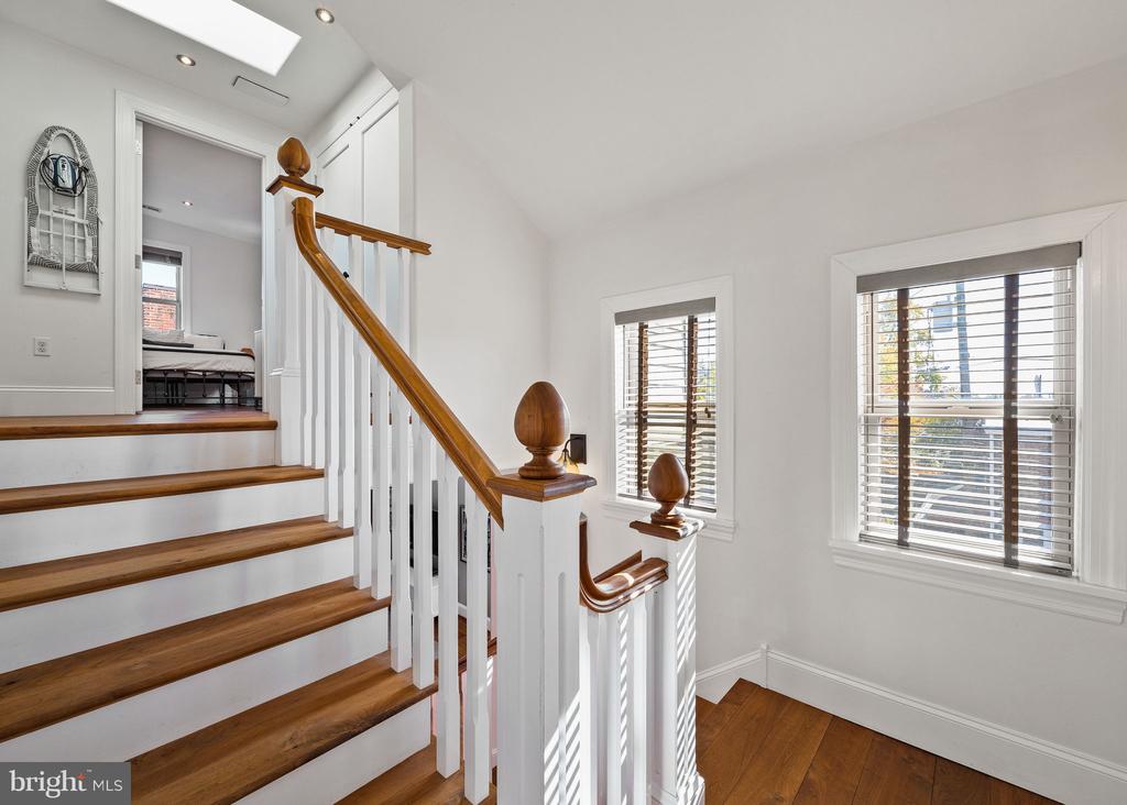 308 MONASTERY AVENUE