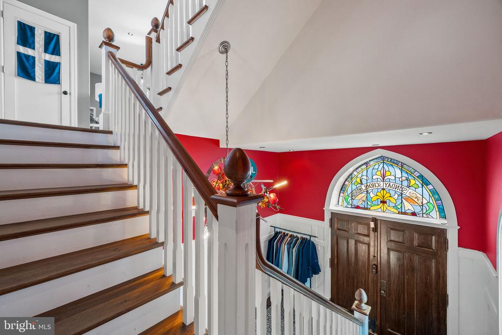 308 MONASTERY AVENUE