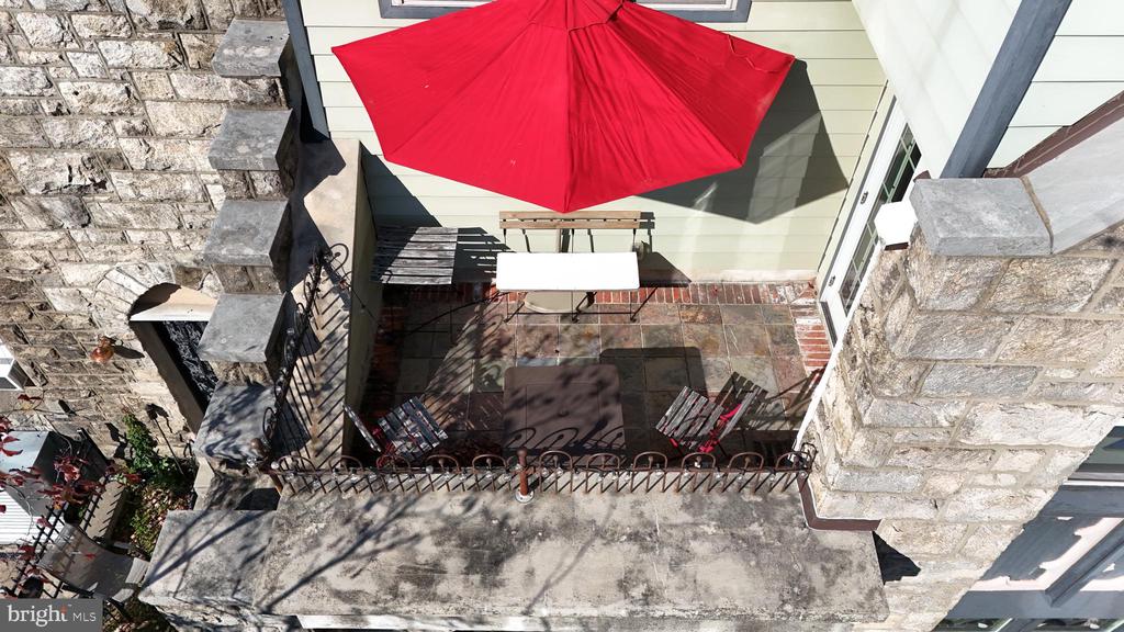 308 MONASTERY AVENUE