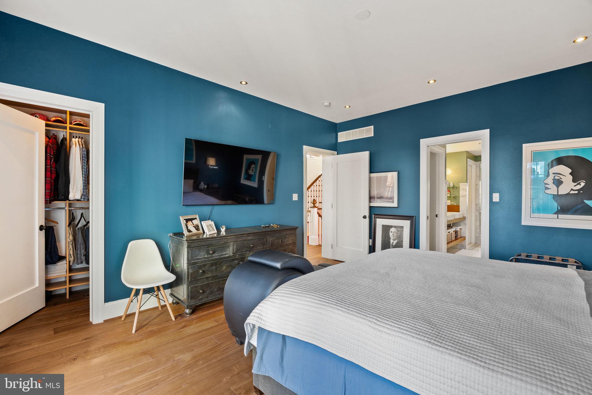 308 MONASTERY AVENUE