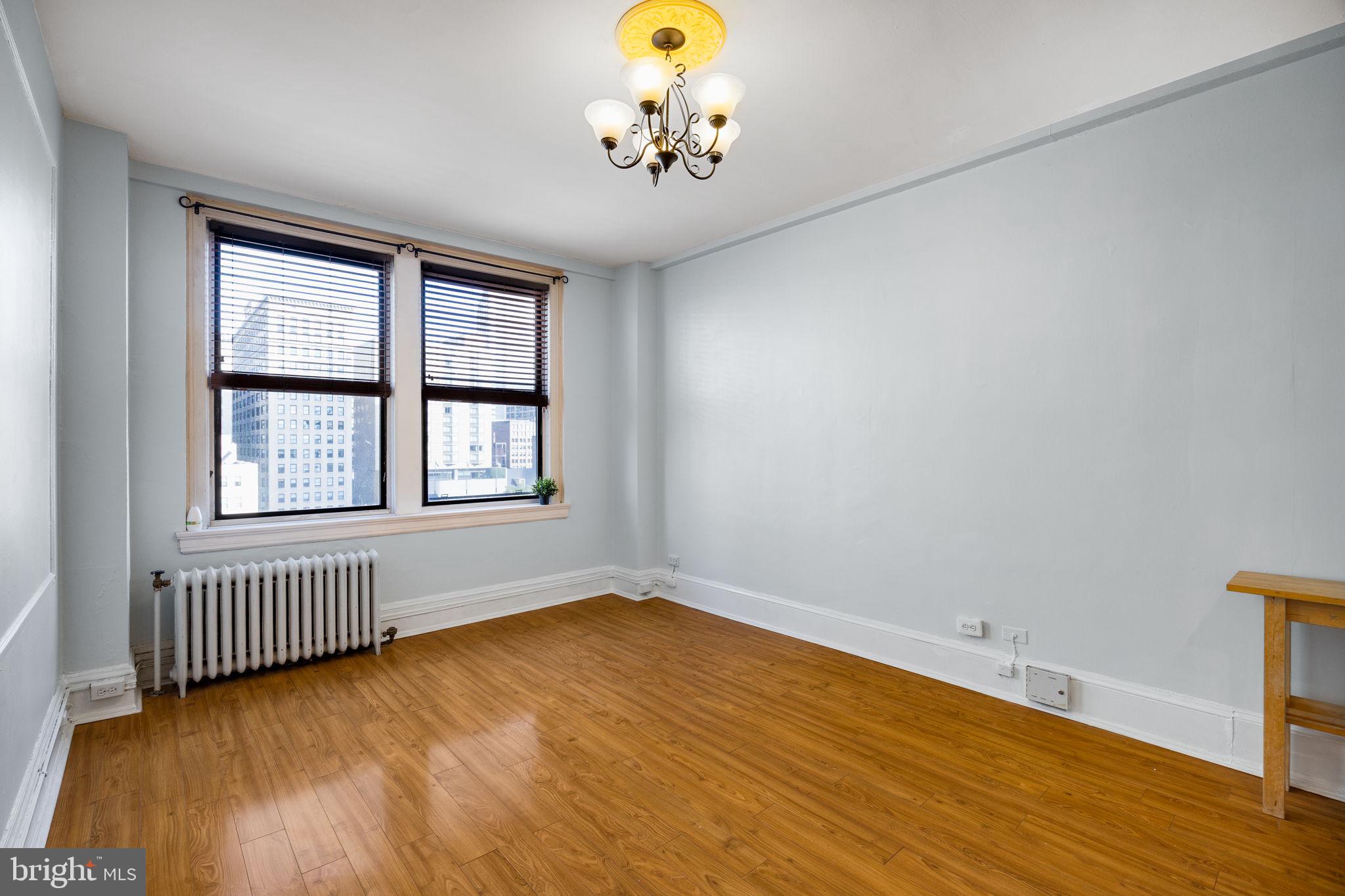 1324 LOCUST STREET 807