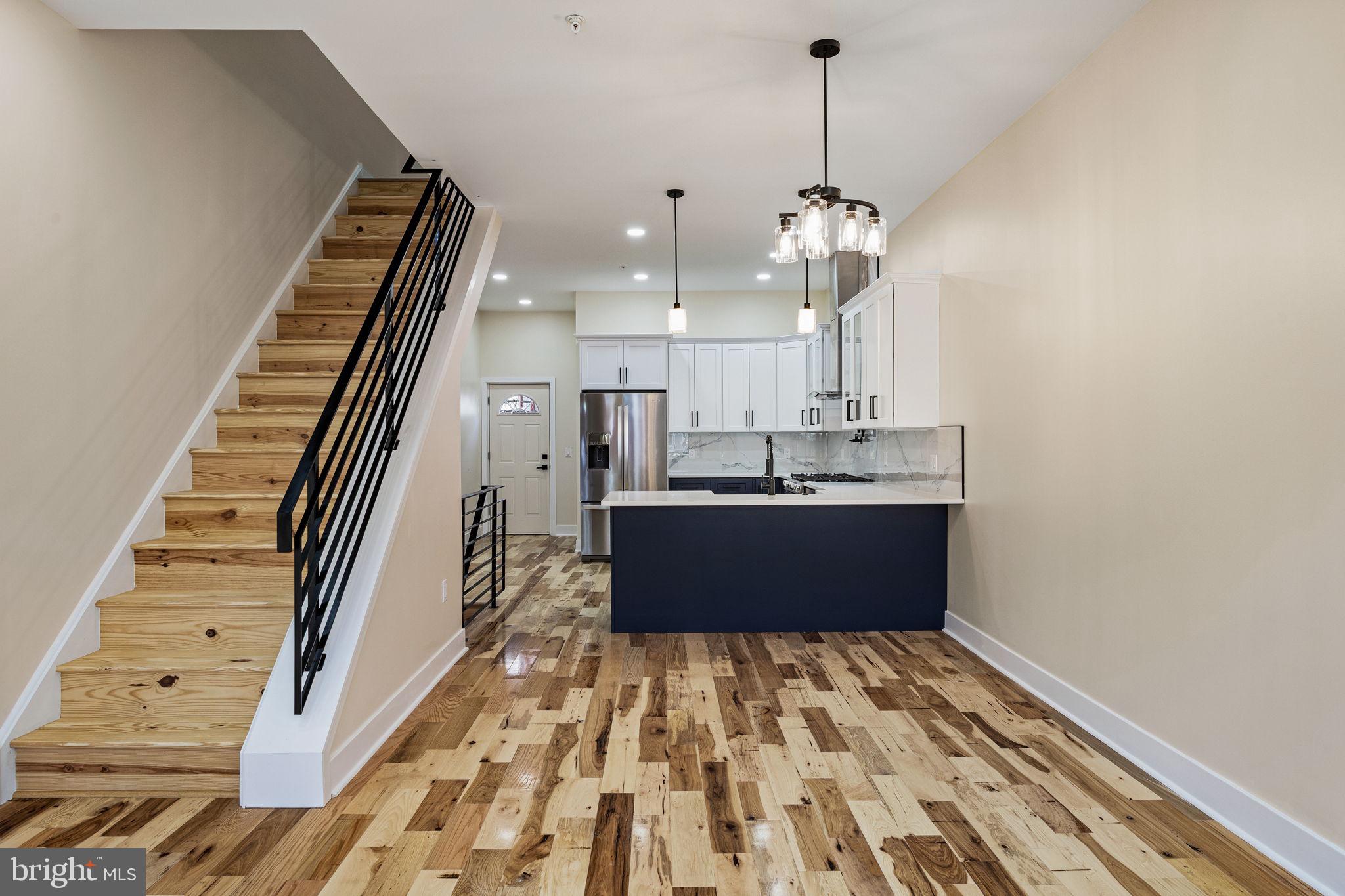 272 S FRAZIER STREET