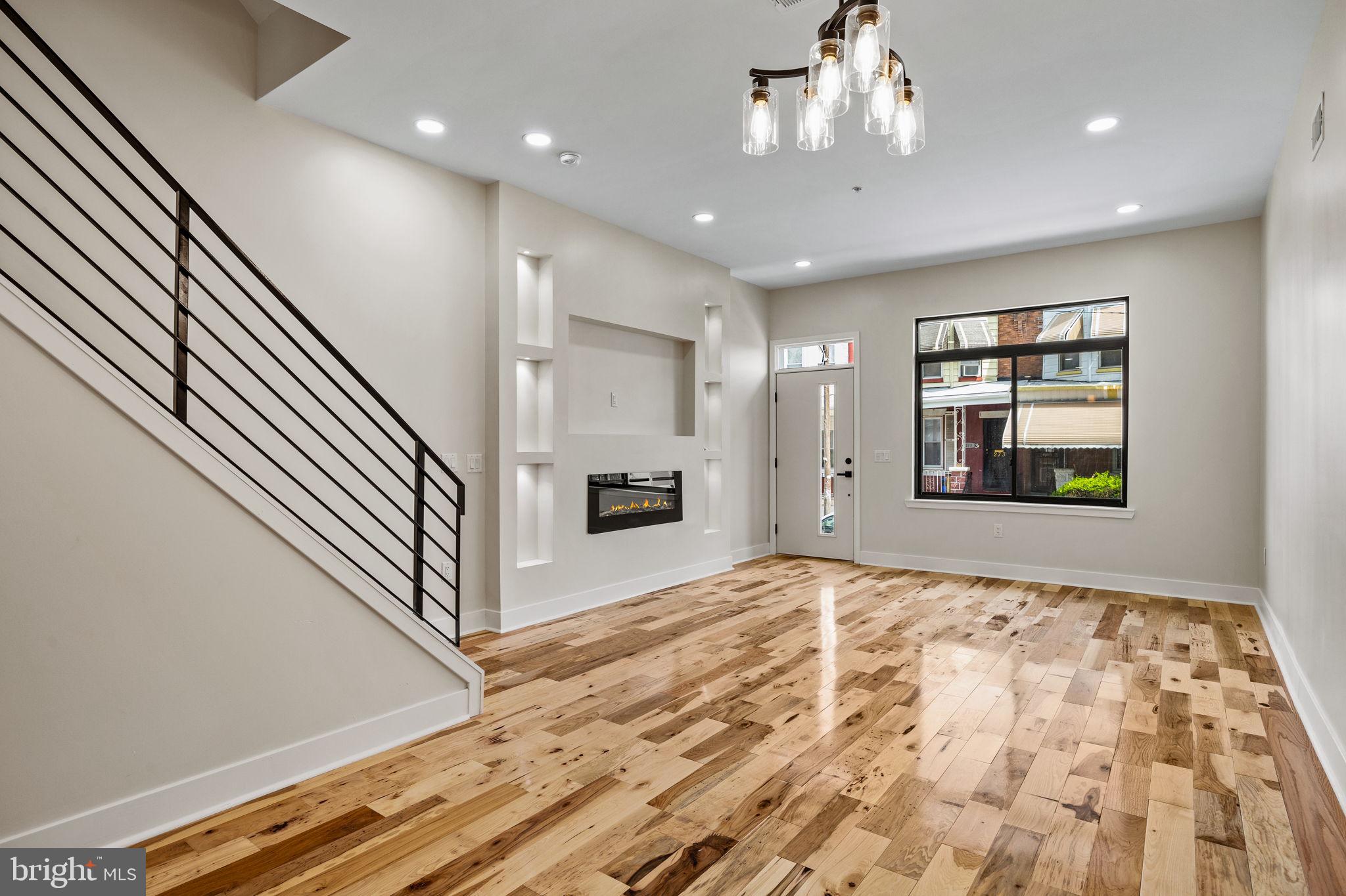 274 S FRAZIER STREET