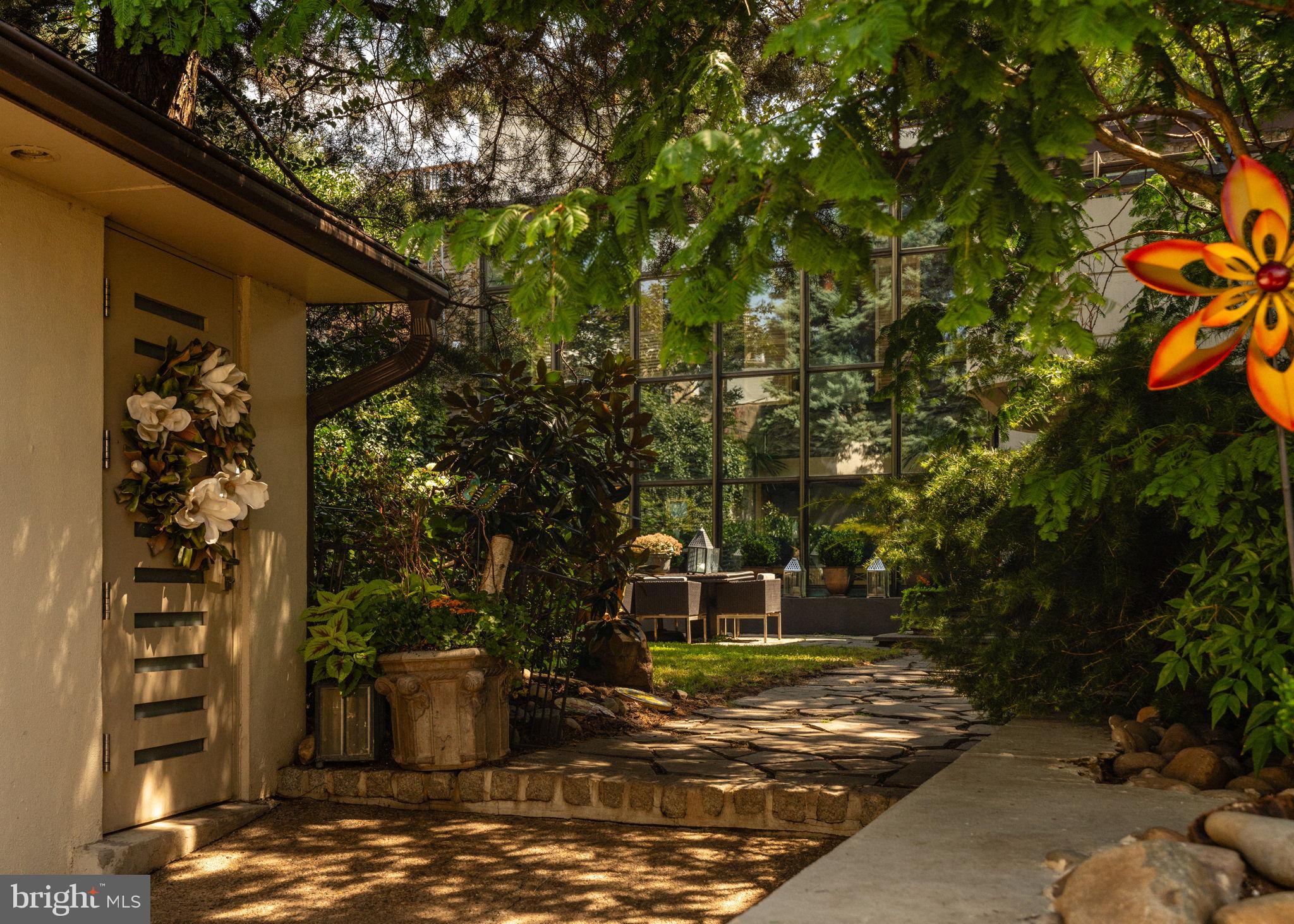 761-765 N 26TH STREET