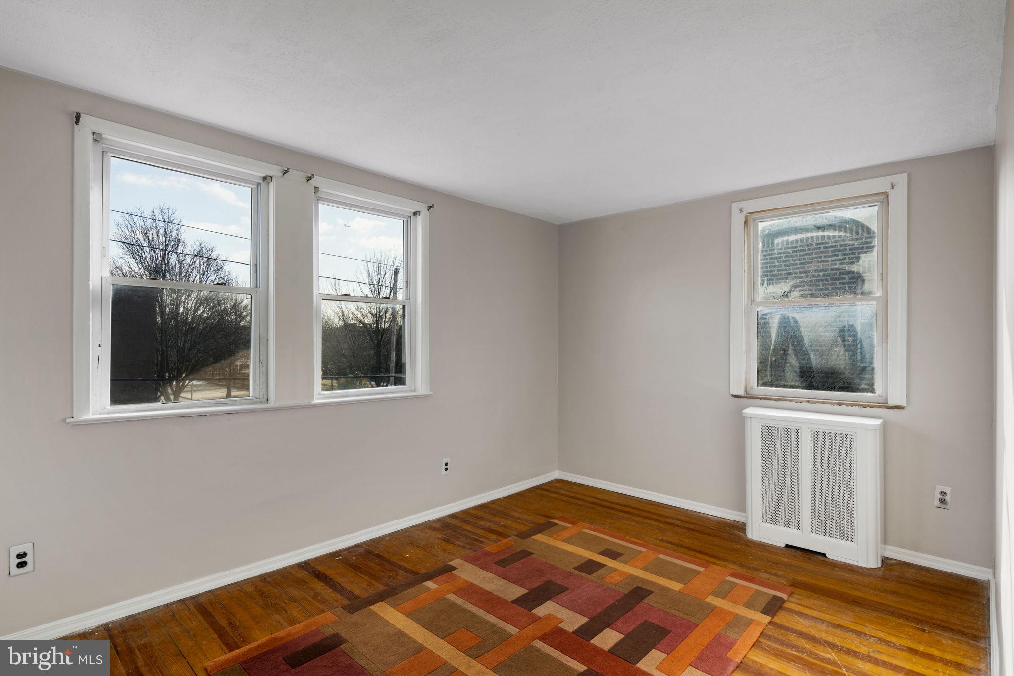 2712 S ISEMINGER STREET