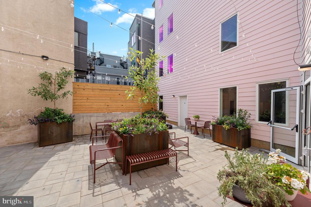 2456 FRANKFORD AVENUE 15