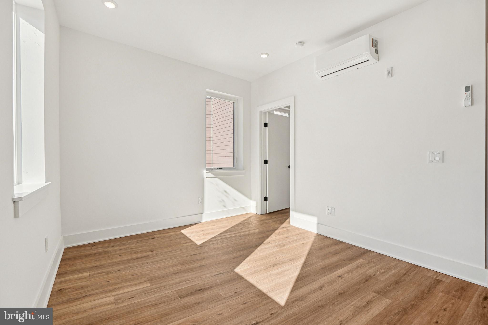 2456 FRANKFORD AVENUE 15