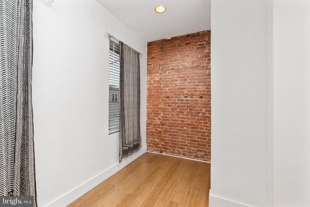 457 MOYER STREET
