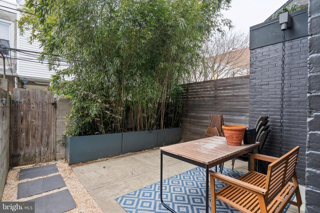 834 N 28TH STREET