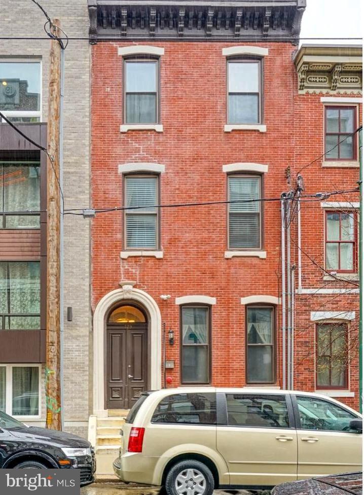 729 S 12TH STREET 200