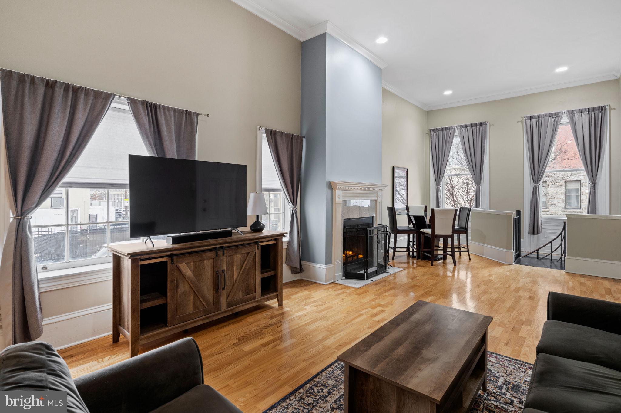 1501 GREEN STREET 00 1