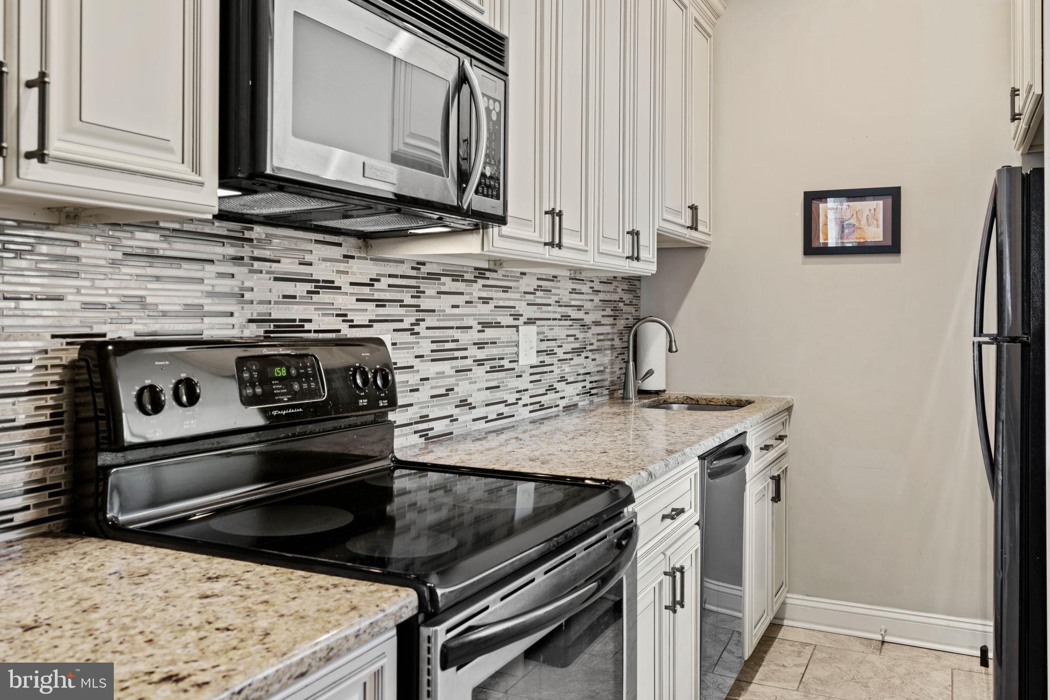 1501 GREEN STREET 00 1