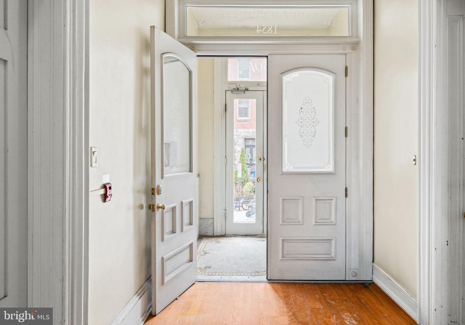 1501 GREEN STREET 00 1