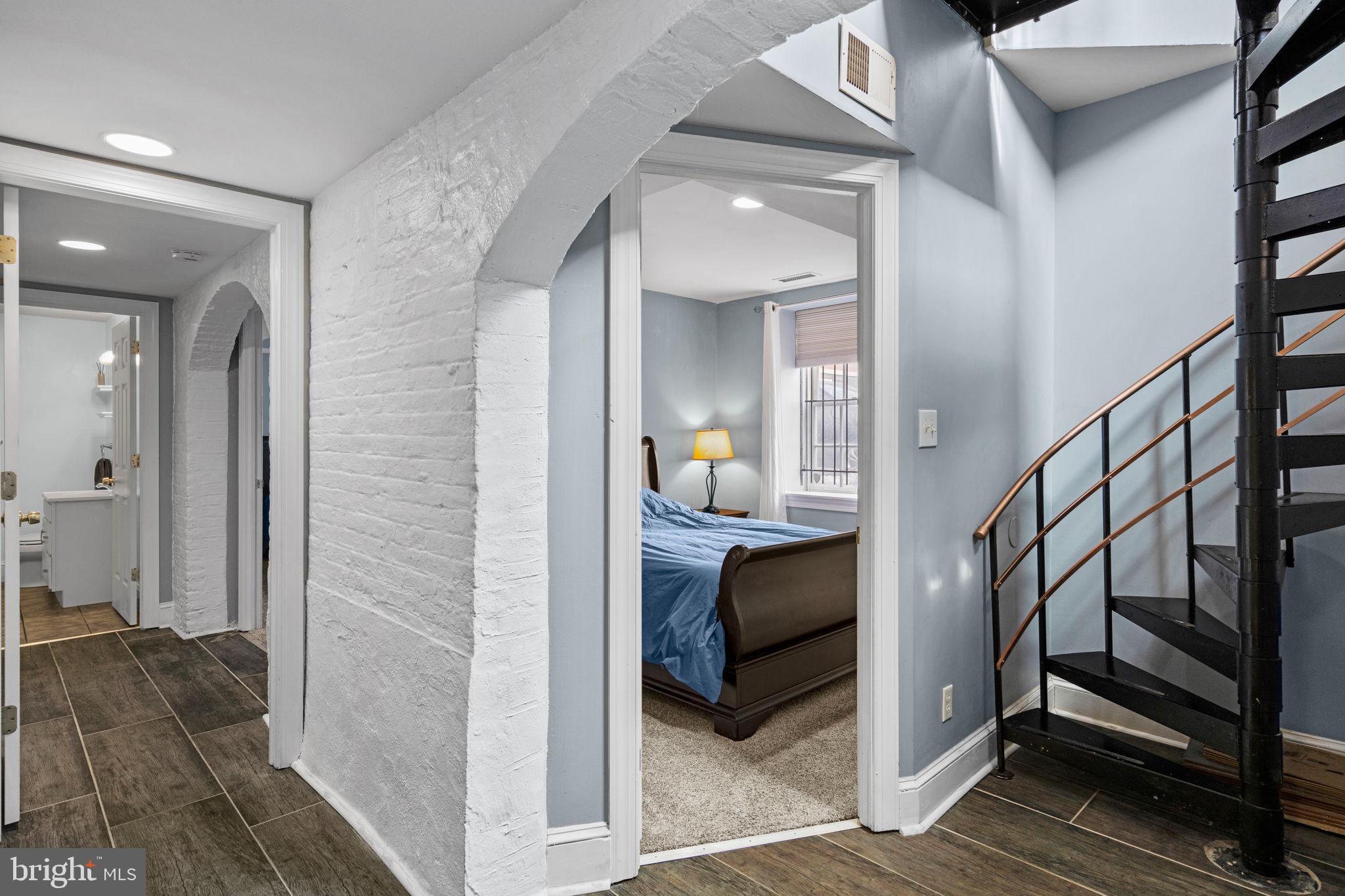 1501 GREEN STREET 00 1