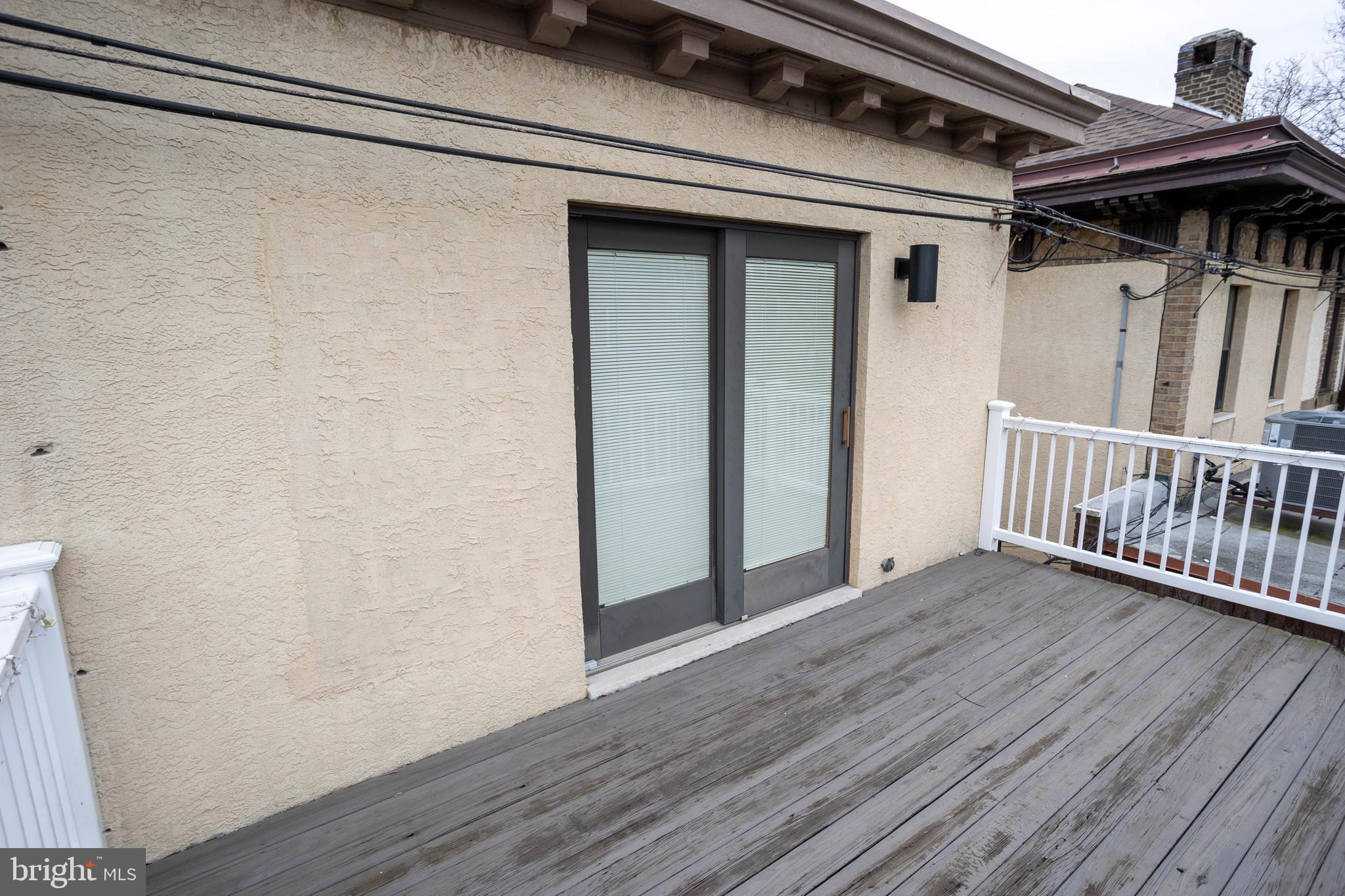 2332 S 21ST STREET SECOND FLOOR