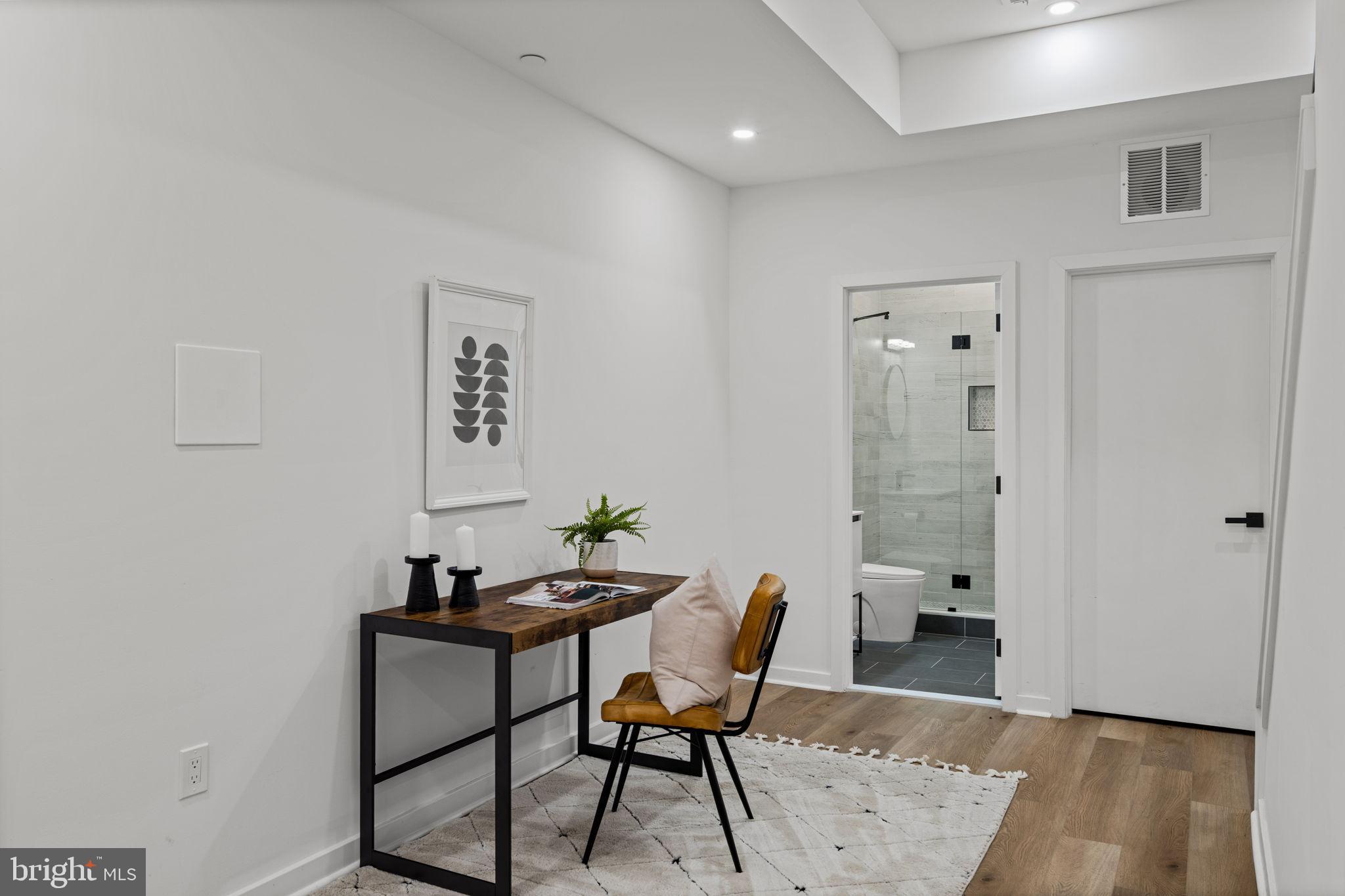 1611 GERMANTOWN AVENUE