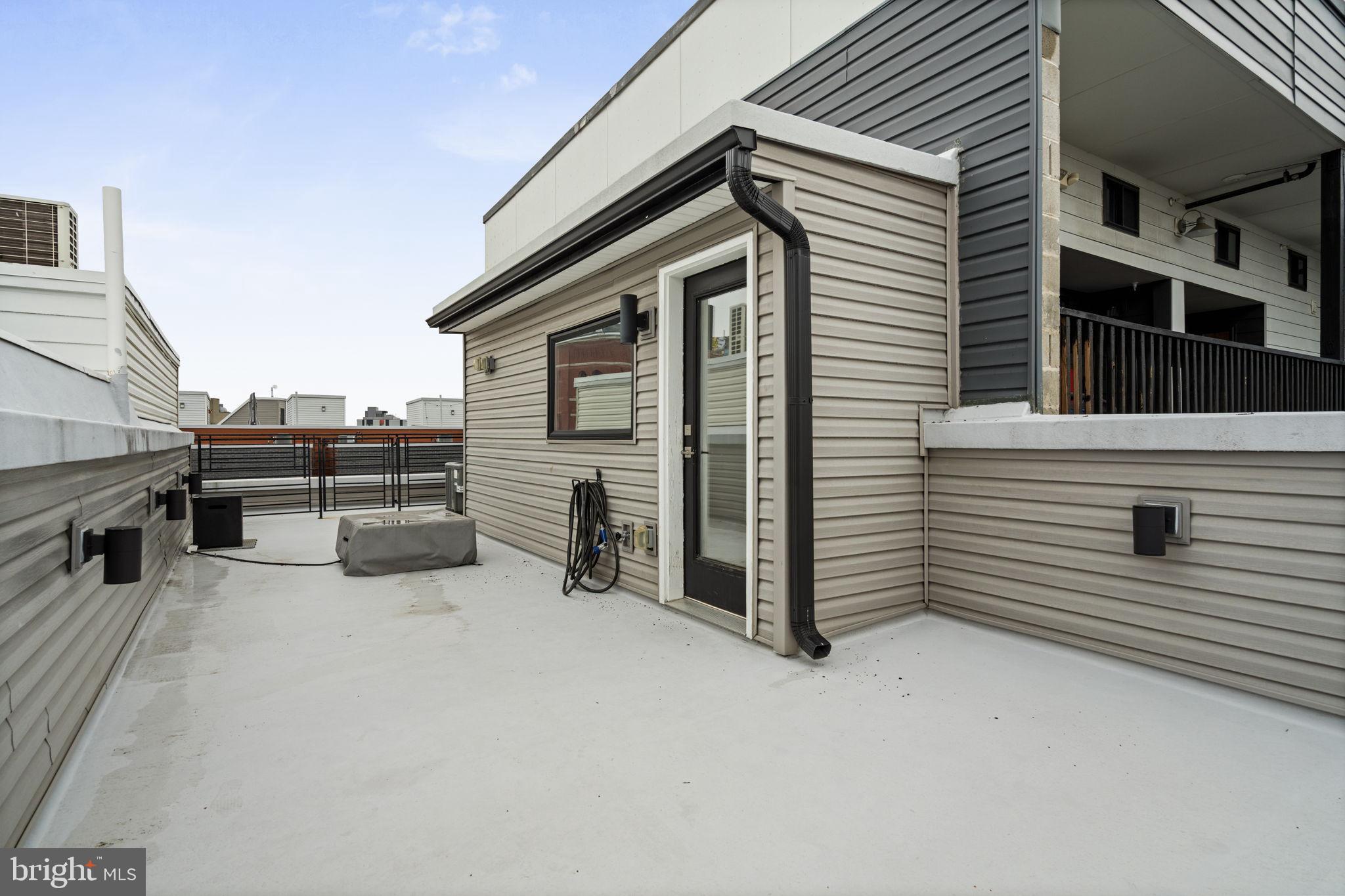 1611 GERMANTOWN AVENUE