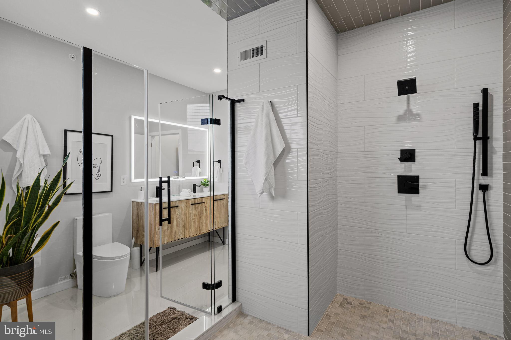 1611 GERMANTOWN AVENUE