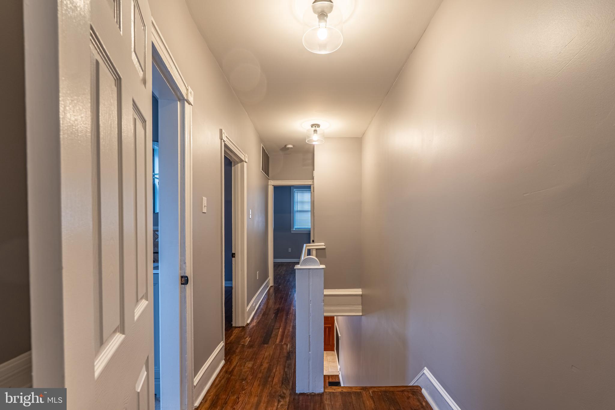 2523 S ROSEWOOD STREET