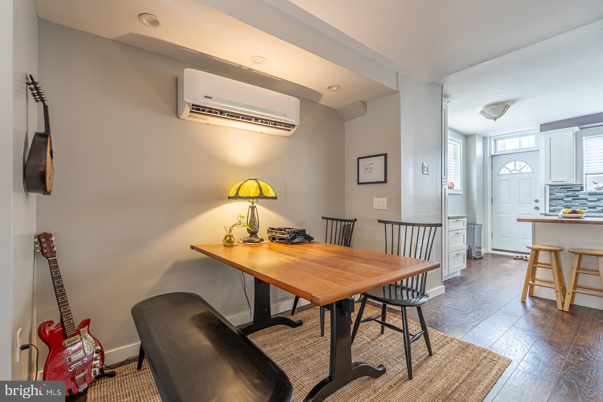 1152 S 7TH STREET