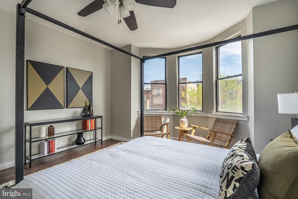 1152 S 7TH STREET