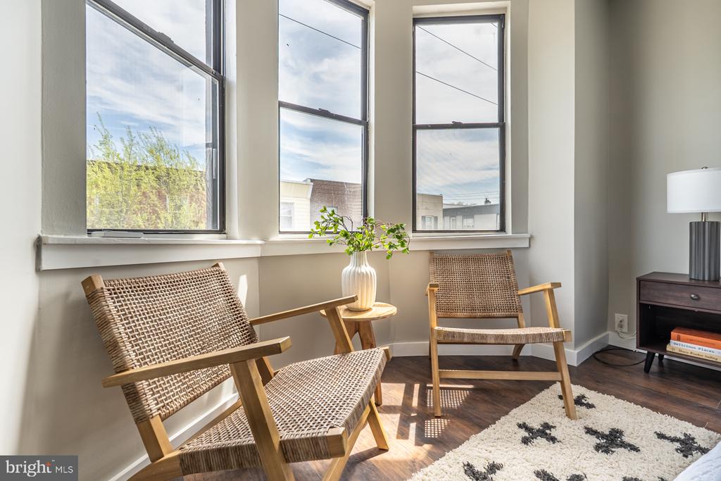 1152 S 7TH STREET