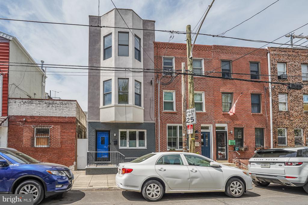 1152 S 7TH STREET
