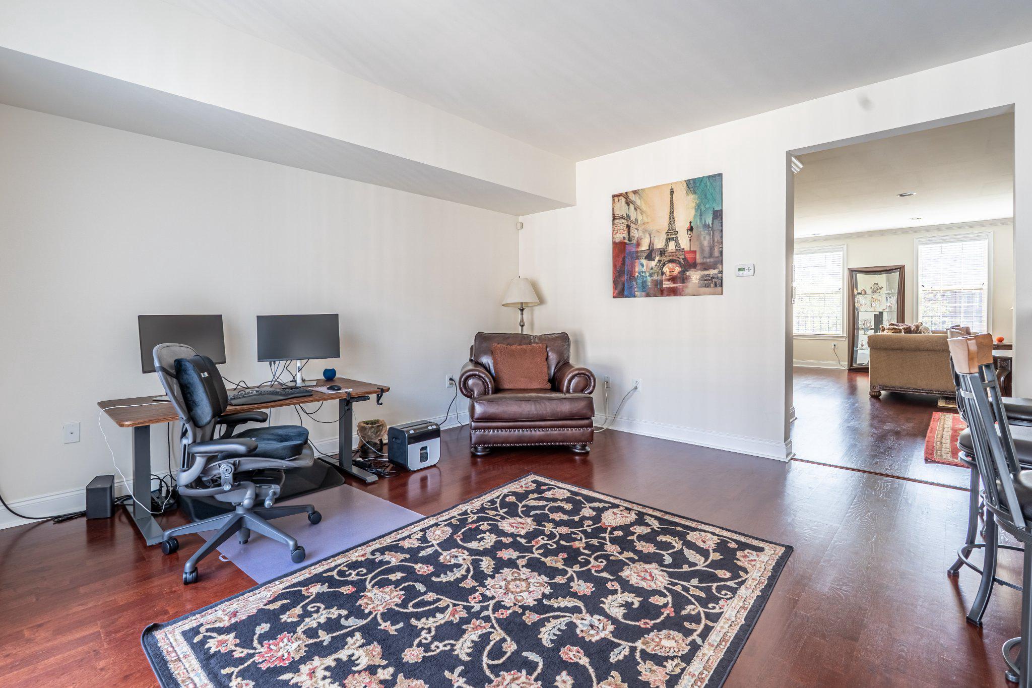 608 CAPTAINS WAY