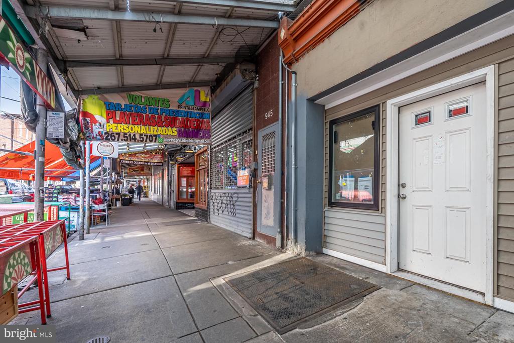 947 S 9TH STREET